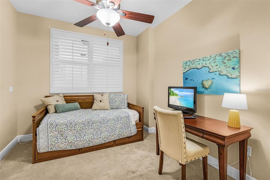 For Sale: $459,000 (3 beds, 2 baths, 1684 Square Feet)