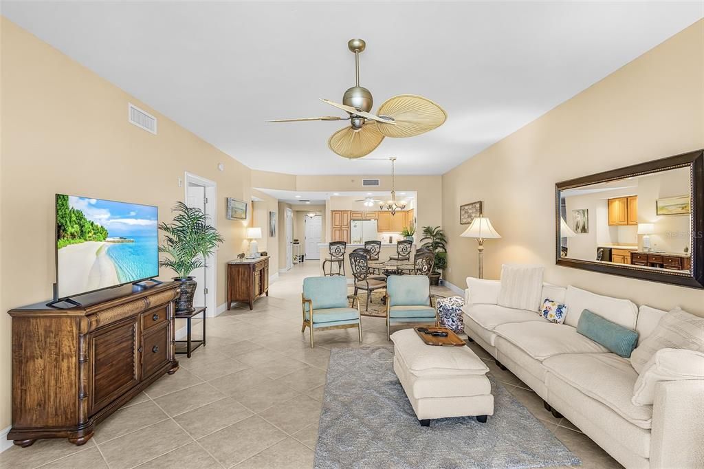 For Sale: $459,000 (3 beds, 2 baths, 1684 Square Feet)