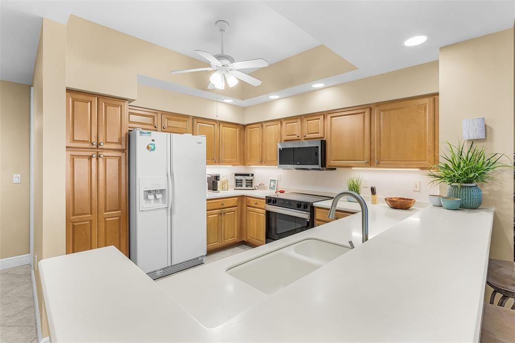 For Sale: $459,000 (3 beds, 2 baths, 1684 Square Feet)