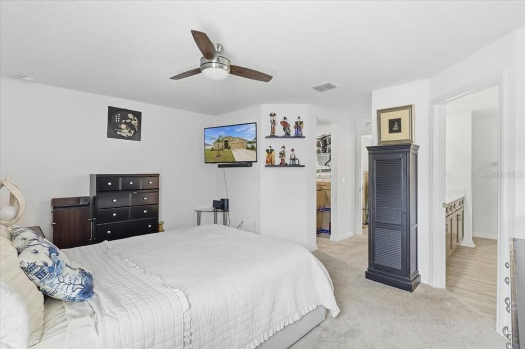 For Sale: $340,000 (4 beds, 2 baths, 1851 Square Feet)
