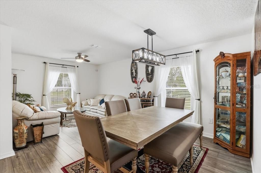 For Sale: $340,000 (4 beds, 2 baths, 1851 Square Feet)
