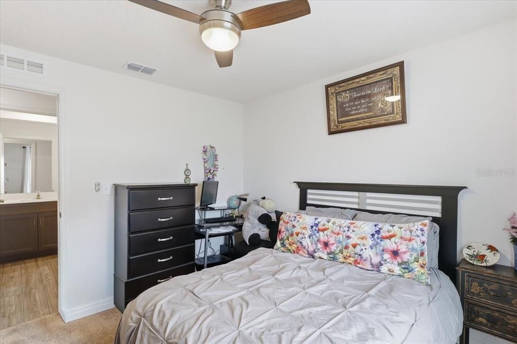 For Sale: $340,000 (4 beds, 2 baths, 1851 Square Feet)