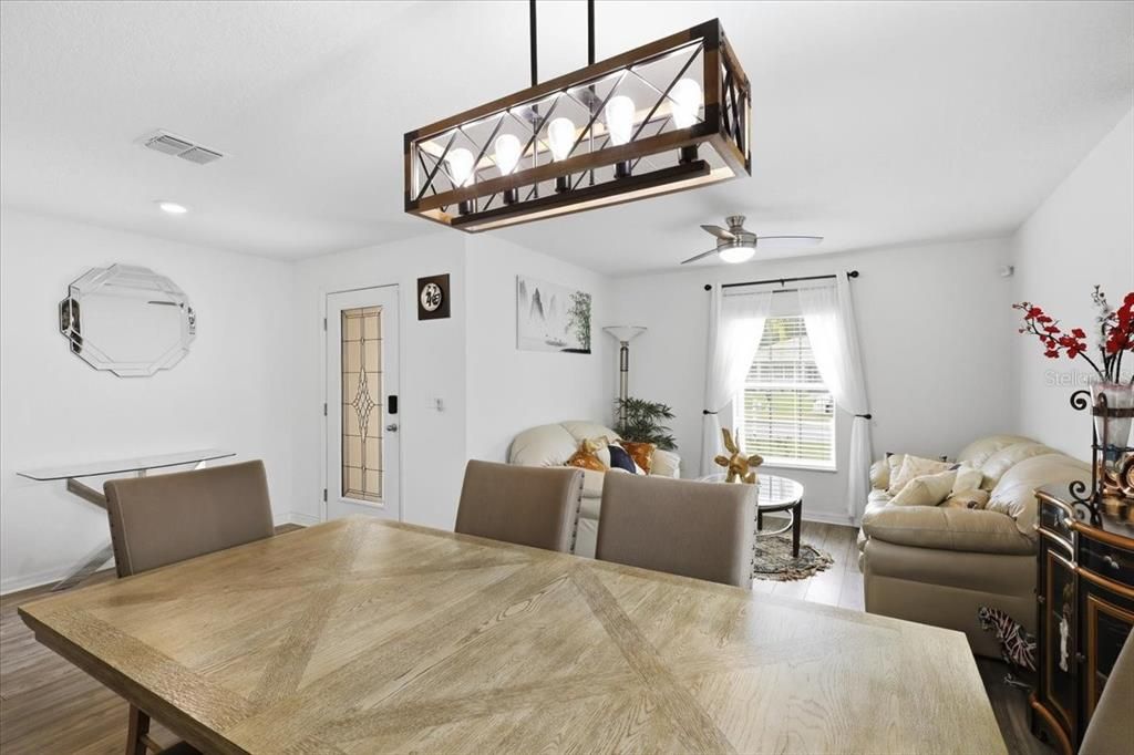 For Sale: $340,000 (4 beds, 2 baths, 1851 Square Feet)