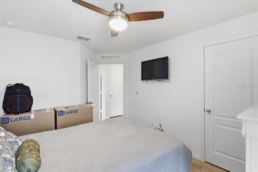 For Sale: $340,000 (4 beds, 2 baths, 1851 Square Feet)