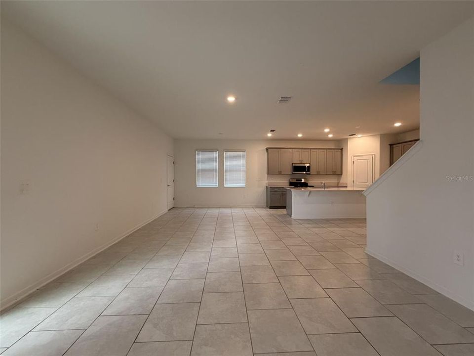 For Rent: $2,700 (4 beds, 3 baths, 2445 Square Feet)