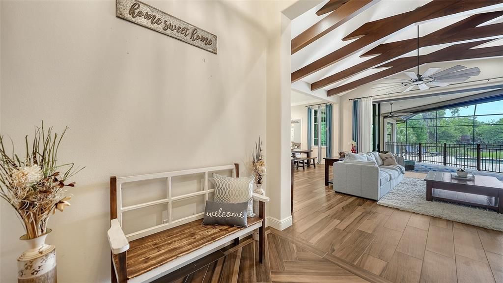 Active With Contract: $2,899,500 (5 beds, 4 baths, 4267 Square Feet)