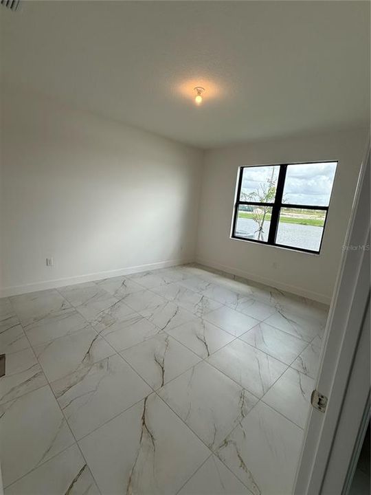 For Rent: $2,500 (2 beds, 2 baths, 1293 Square Feet)
