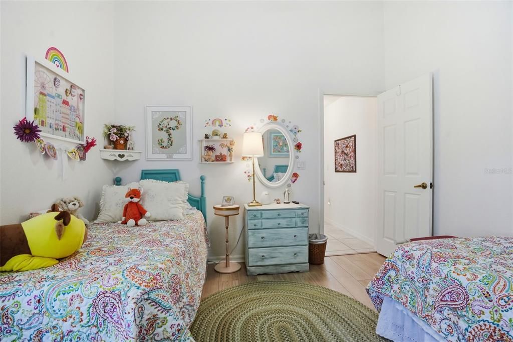 Activo con contrato: $339,000 (3 camas, 2 baños, 1736 Pies cuadrados)