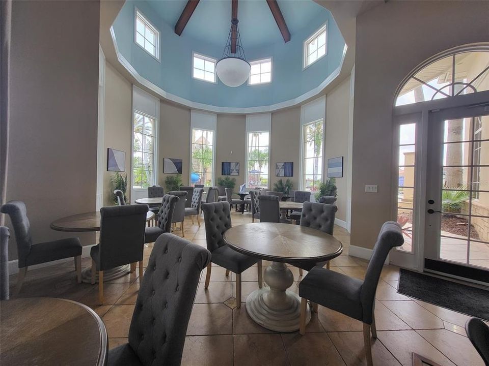 En Venta: $599,000 (6 camas, 5 baños, 3651 Pies cuadrados)