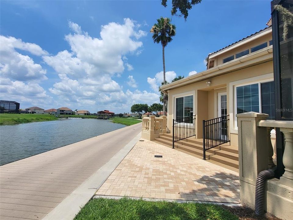 En Venta: $599,000 (6 camas, 5 baños, 3651 Pies cuadrados)