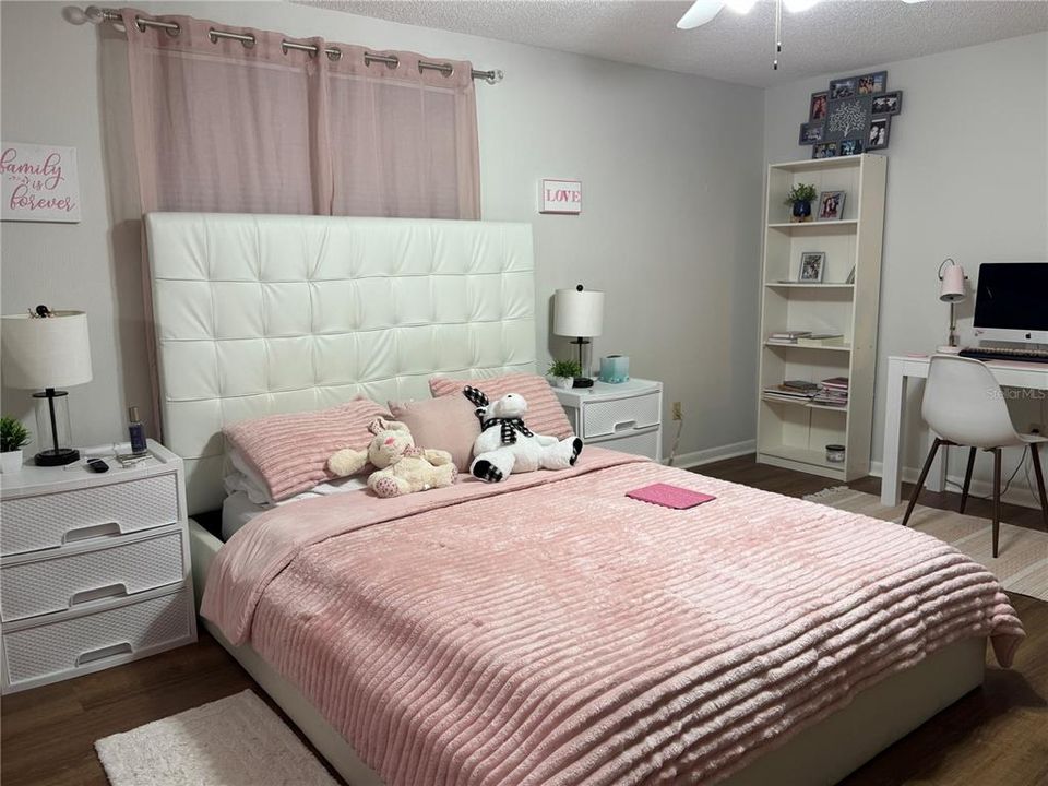 В аренду: $2,400 (3 спален, 2 ванн, 1855 Квадратных фут)
