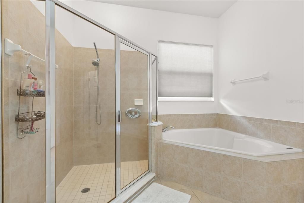 Active With Contract: $599,000 (4 beds, 3 baths, 2280 Square Feet)