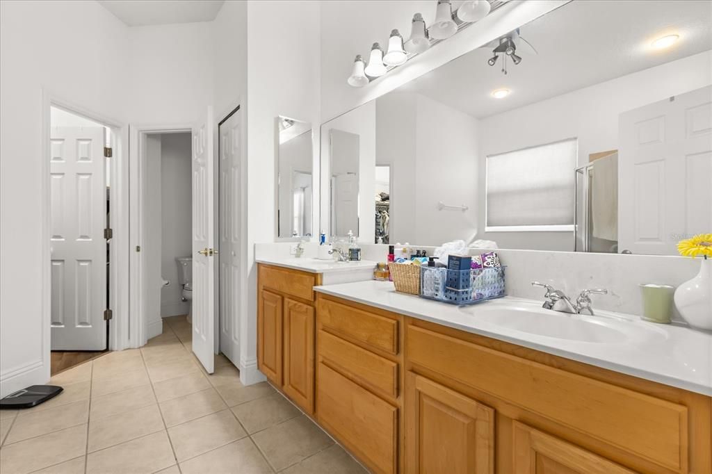 Active With Contract: $599,000 (4 beds, 3 baths, 2280 Square Feet)