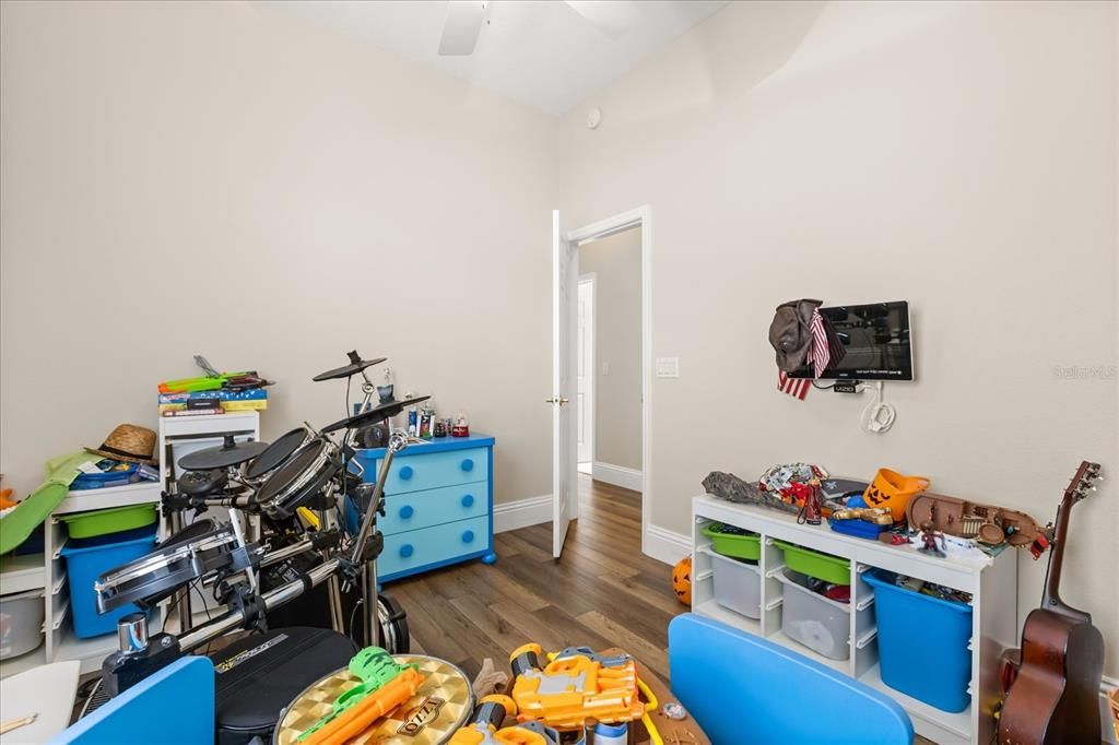 Active With Contract: $599,000 (4 beds, 3 baths, 2280 Square Feet)