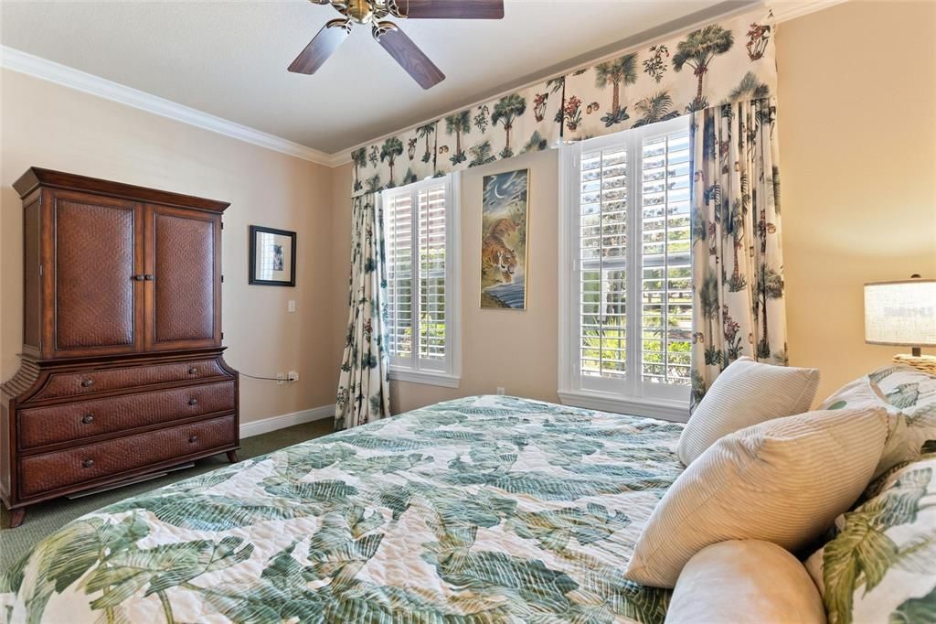 For Sale: $349,000 (3 beds, 2 baths, 2069 Square Feet)