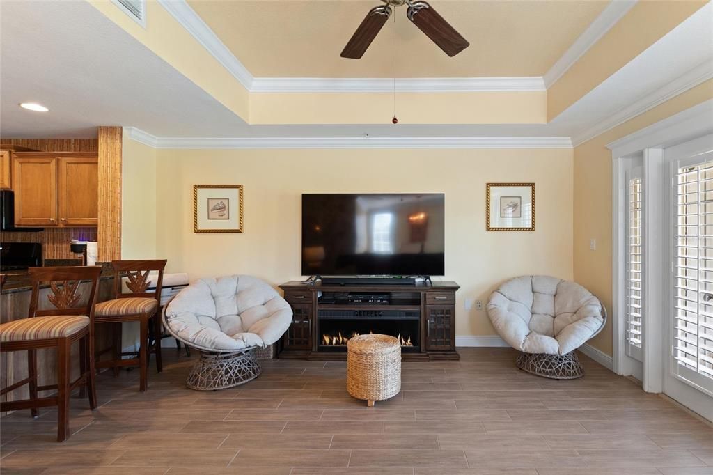 For Sale: $349,000 (3 beds, 2 baths, 2069 Square Feet)