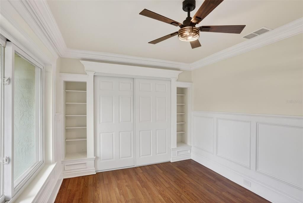 Activo con contrato: $439,995 (4 camas, 2 baños, 1808 Pies cuadrados)