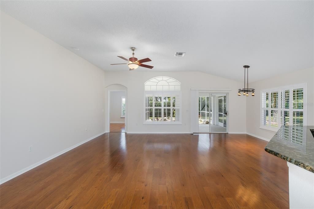 Active With Contract: $425,000 (3 beds, 2 baths, 1799 Square Feet)
