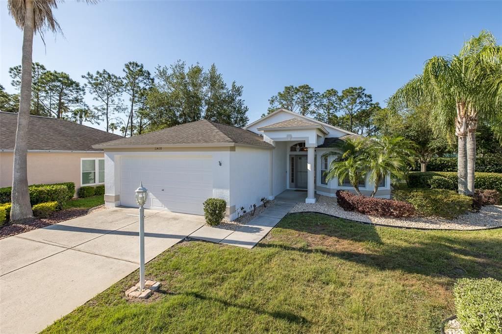 Active With Contract: $425,000 (3 beds, 2 baths, 1799 Square Feet)