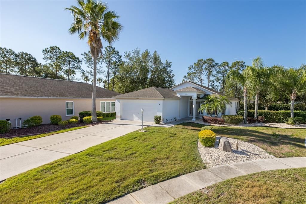 Active With Contract: $425,000 (3 beds, 2 baths, 1799 Square Feet)