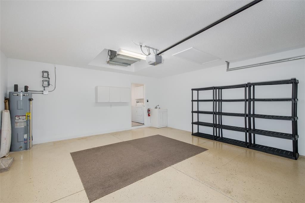 Active With Contract: $425,000 (3 beds, 2 baths, 1799 Square Feet)