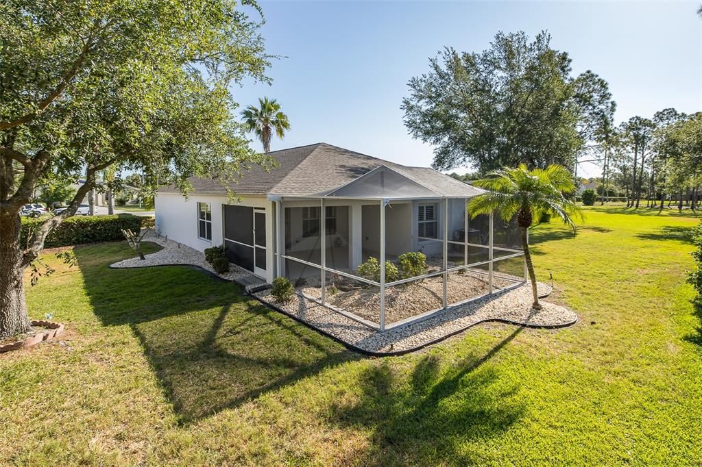 Active With Contract: $425,000 (3 beds, 2 baths, 1799 Square Feet)