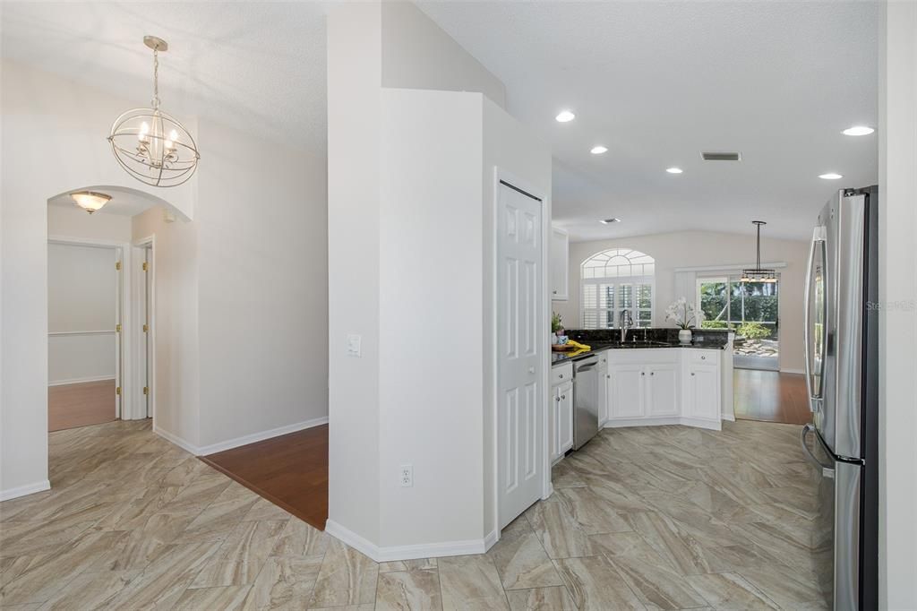 Active With Contract: $425,000 (3 beds, 2 baths, 1799 Square Feet)