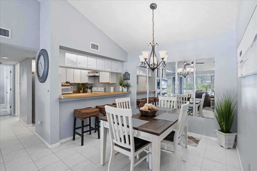 For Sale: $179,000 (2 beds, 2 baths, 888 Square Feet)
