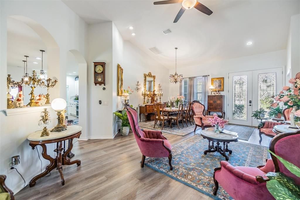 Active With Contract: $544,000 (4 beds, 3 baths, 2650 Square Feet)