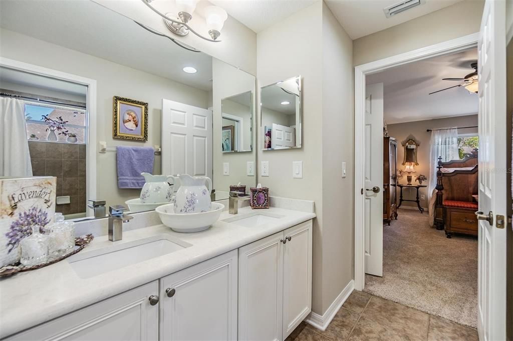Active With Contract: $544,000 (4 beds, 3 baths, 2650 Square Feet)