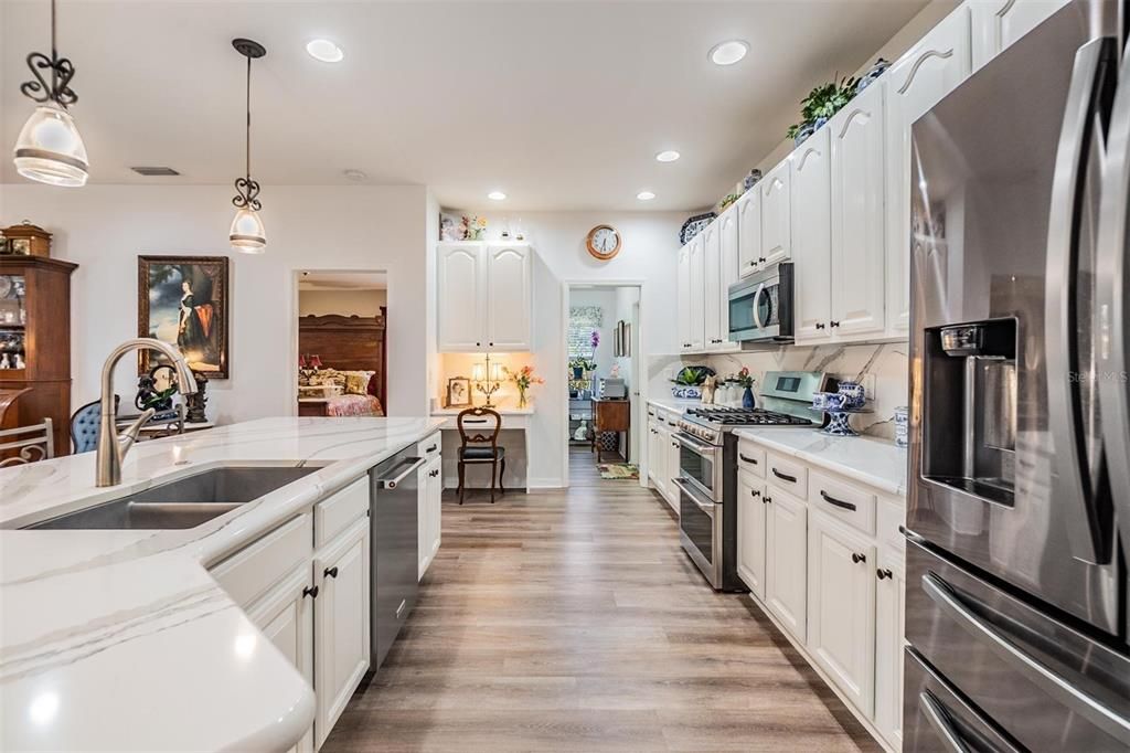 Active With Contract: $544,000 (4 beds, 3 baths, 2650 Square Feet)