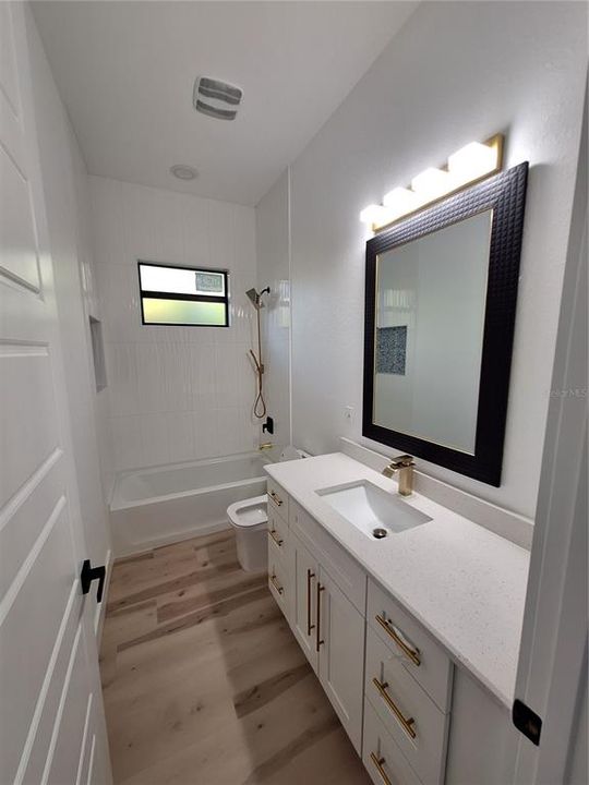 В аренду: $2,125 (3 спален, 2 ванн, 1738 Квадратных фут)