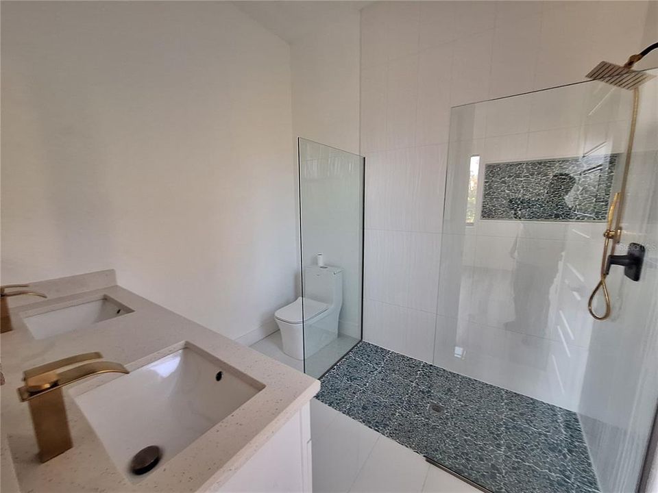 В аренду: $2,125 (3 спален, 2 ванн, 1738 Квадратных фут)