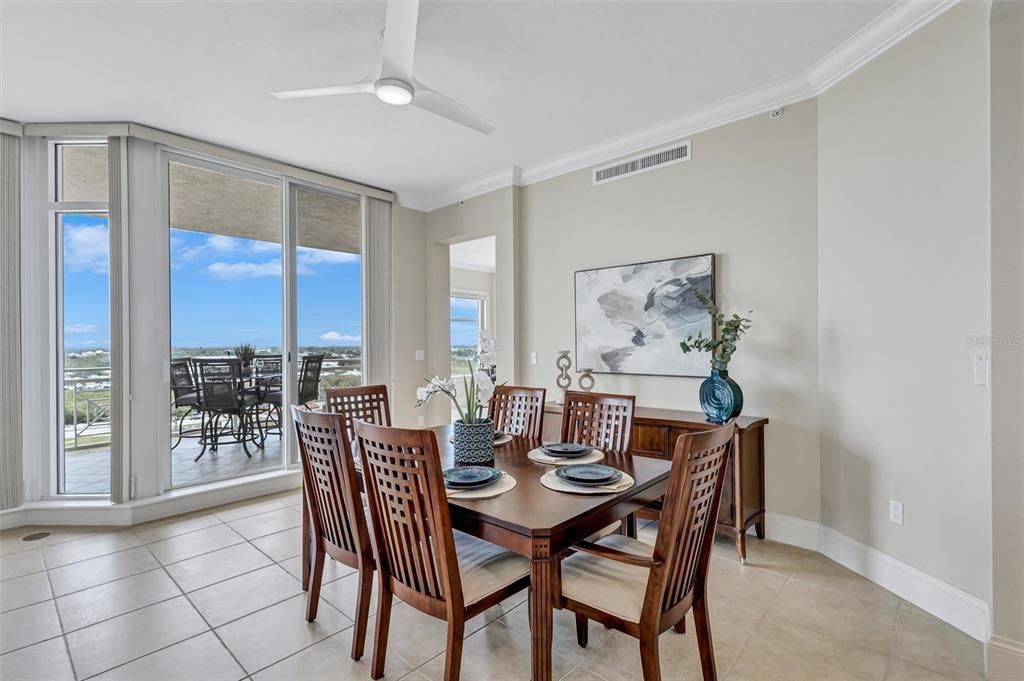For Sale: $899,000 (4 beds, 3 baths, 2930 Square Feet)