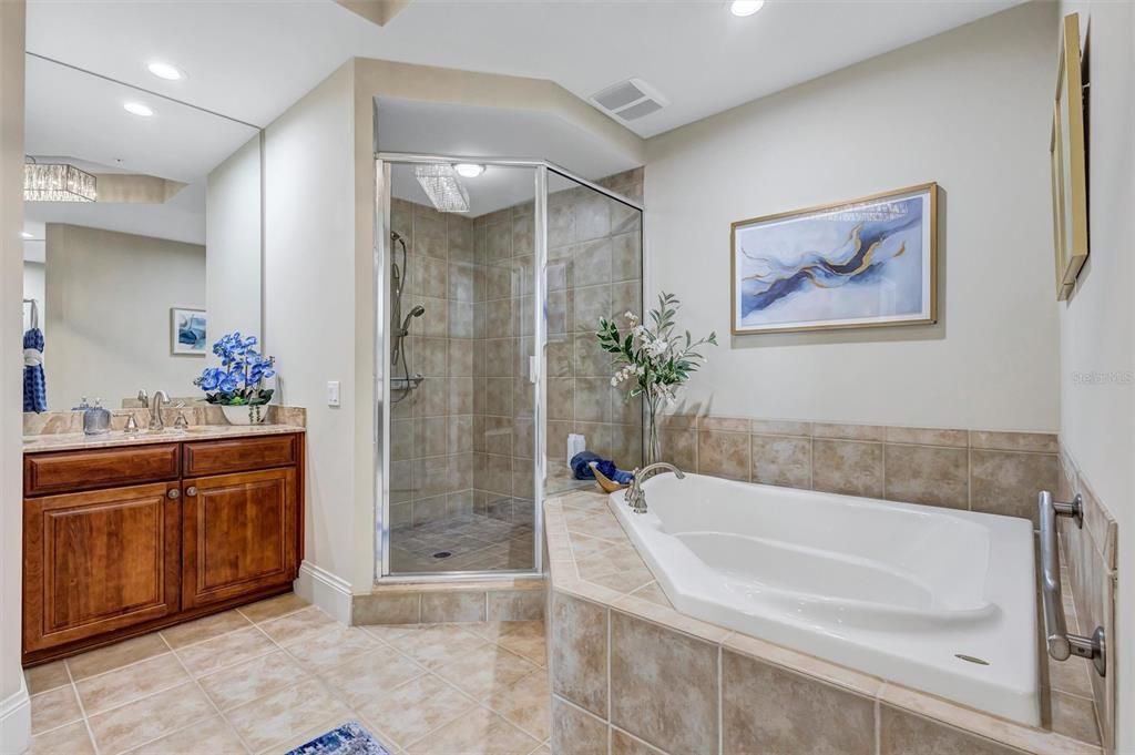 For Sale: $899,000 (4 beds, 3 baths, 2930 Square Feet)