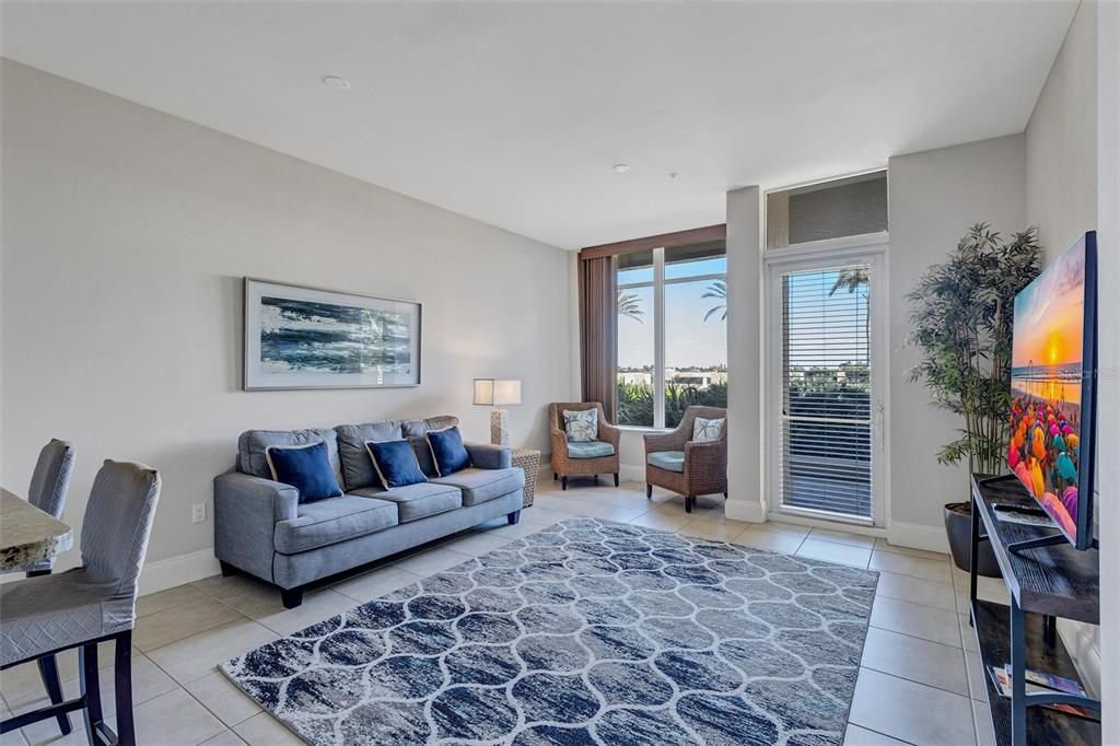 For Sale: $899,000 (4 beds, 3 baths, 2930 Square Feet)