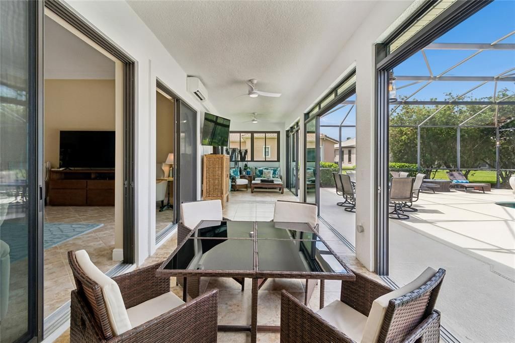 Activo con contrato: $665,000 (3 camas, 3 baños, 3088 Pies cuadrados)