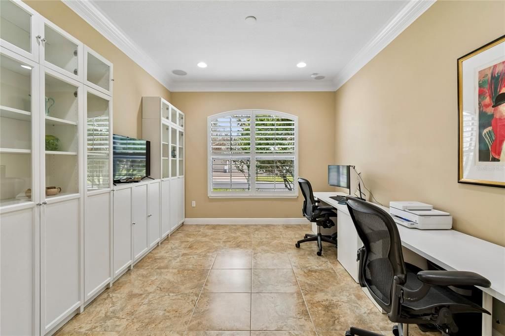 Activo con contrato: $665,000 (3 camas, 3 baños, 3088 Pies cuadrados)