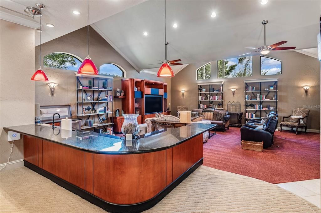 For Sale: $2,525,000 (5 beds, 4 baths, 6104 Square Feet)