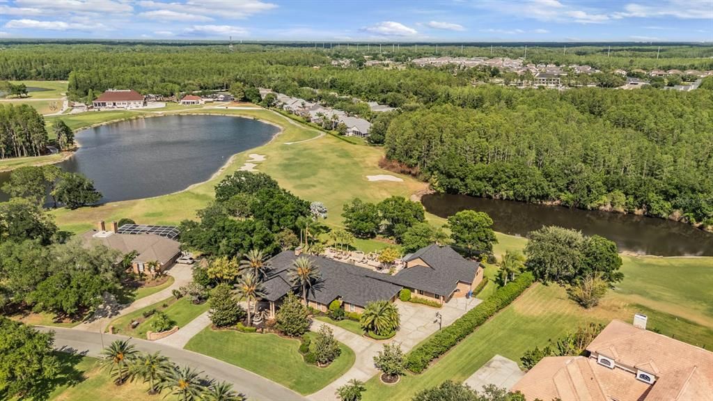 For Sale: $2,525,000 (5 beds, 4 baths, 6104 Square Feet)