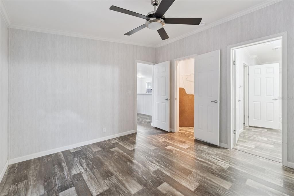 На продажу: $195,000 (2 спален, 2 ванн, 960 Квадратных фут)
