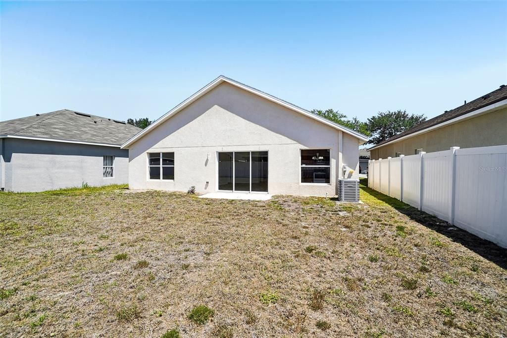 For Sale: $309,900 (3 beds, 2 baths, 1414 Square Feet)