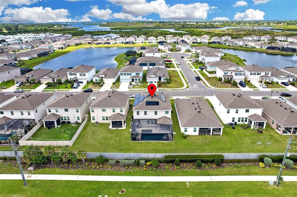 Activo con contrato: $665,000 (4 camas, 3 baños, 3360 Pies cuadrados)