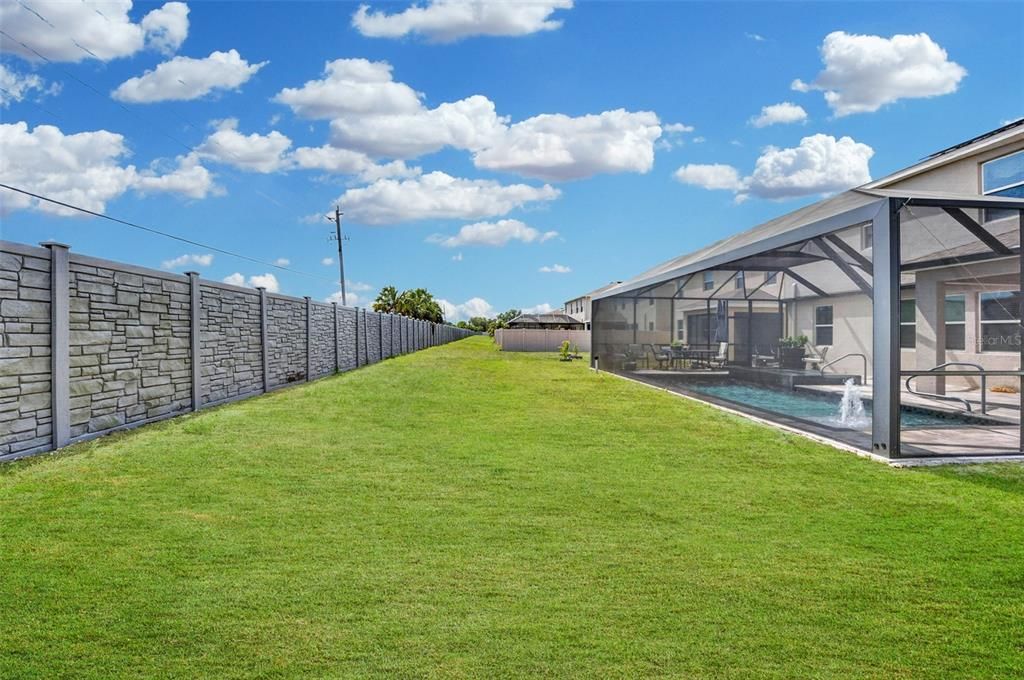 Activo con contrato: $665,000 (4 camas, 3 baños, 3360 Pies cuadrados)