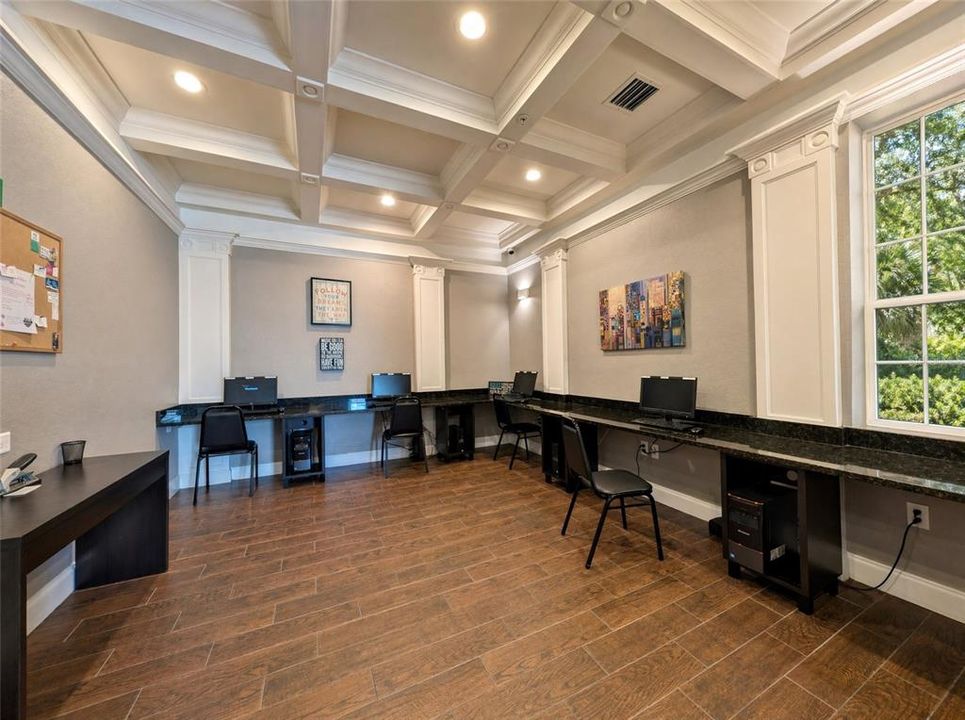 For Rent: $2,400 (3 beds, 2 baths, 1453 Square Feet)