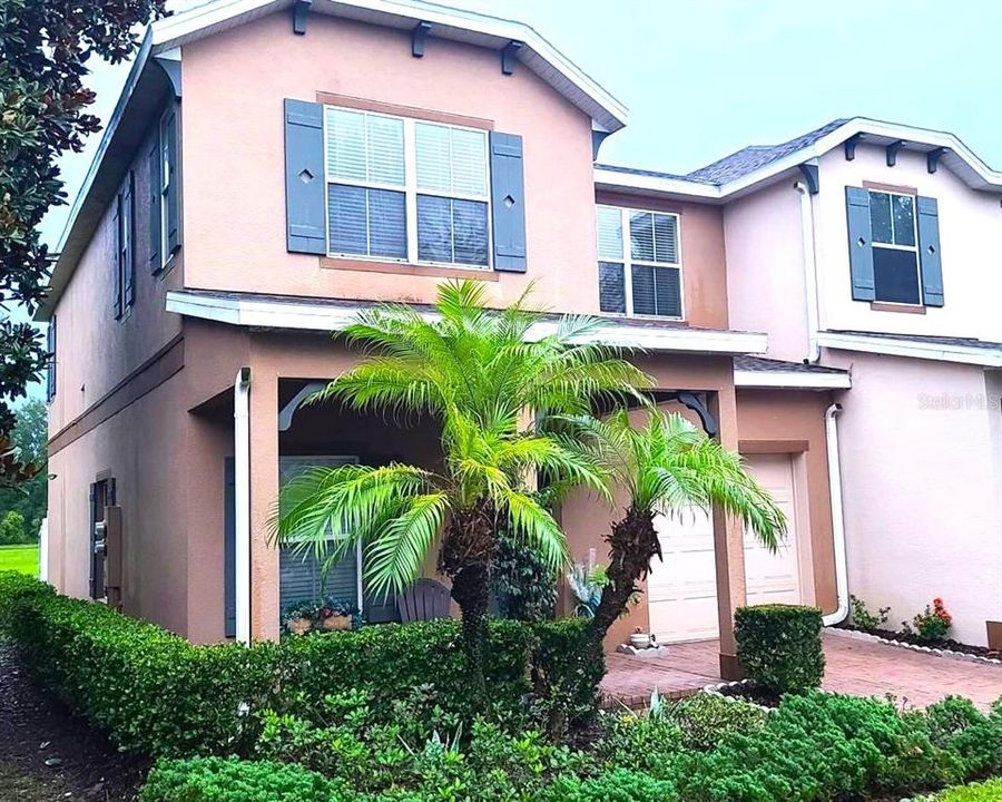 For Rent: $2,500 (3 beds, 2 baths, 1941 Square Feet)