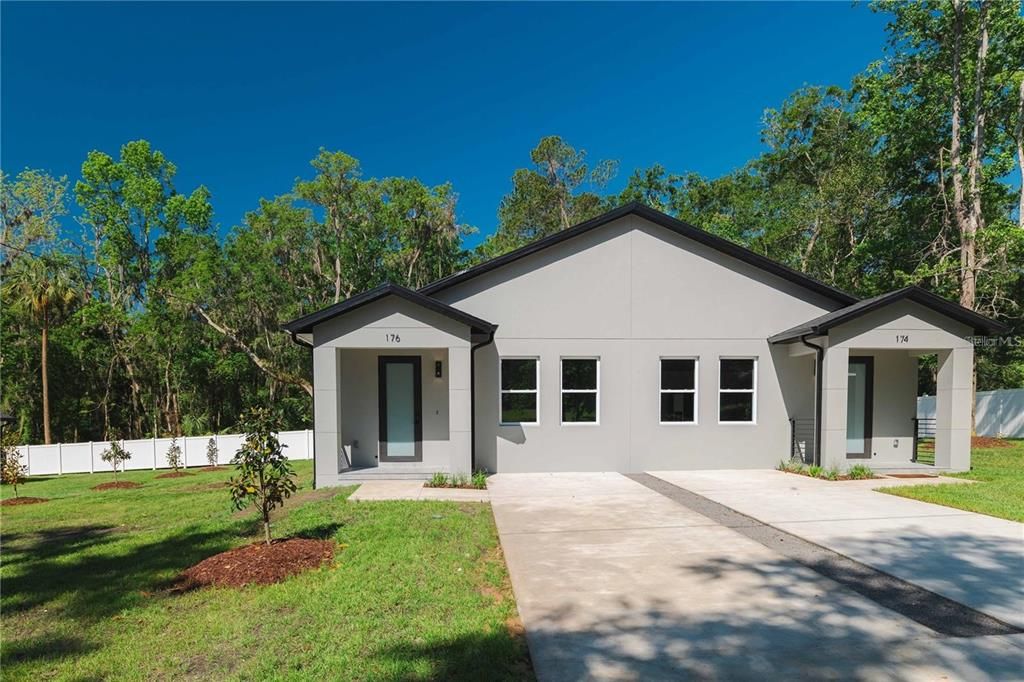 En Venta: $554,900 (4 camas, 0 baños, 2464 Pies cuadrados)
