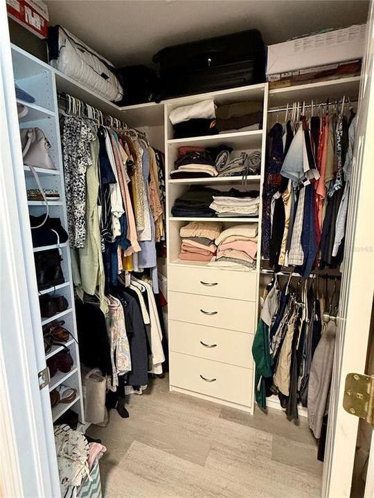В аренду: $2,550 (2 спален, 2 ванн, 1350 Квадратных фут)