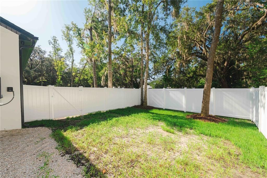 En Venta: $554,900 (4 camas, 0 baños, 2464 Pies cuadrados)