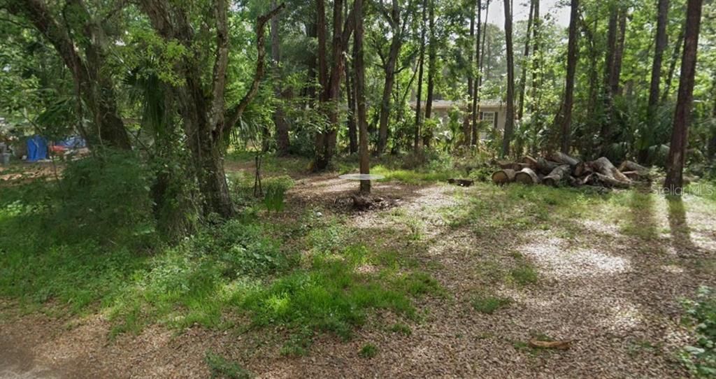 En Venta: $114,900 (0.61 acres)
